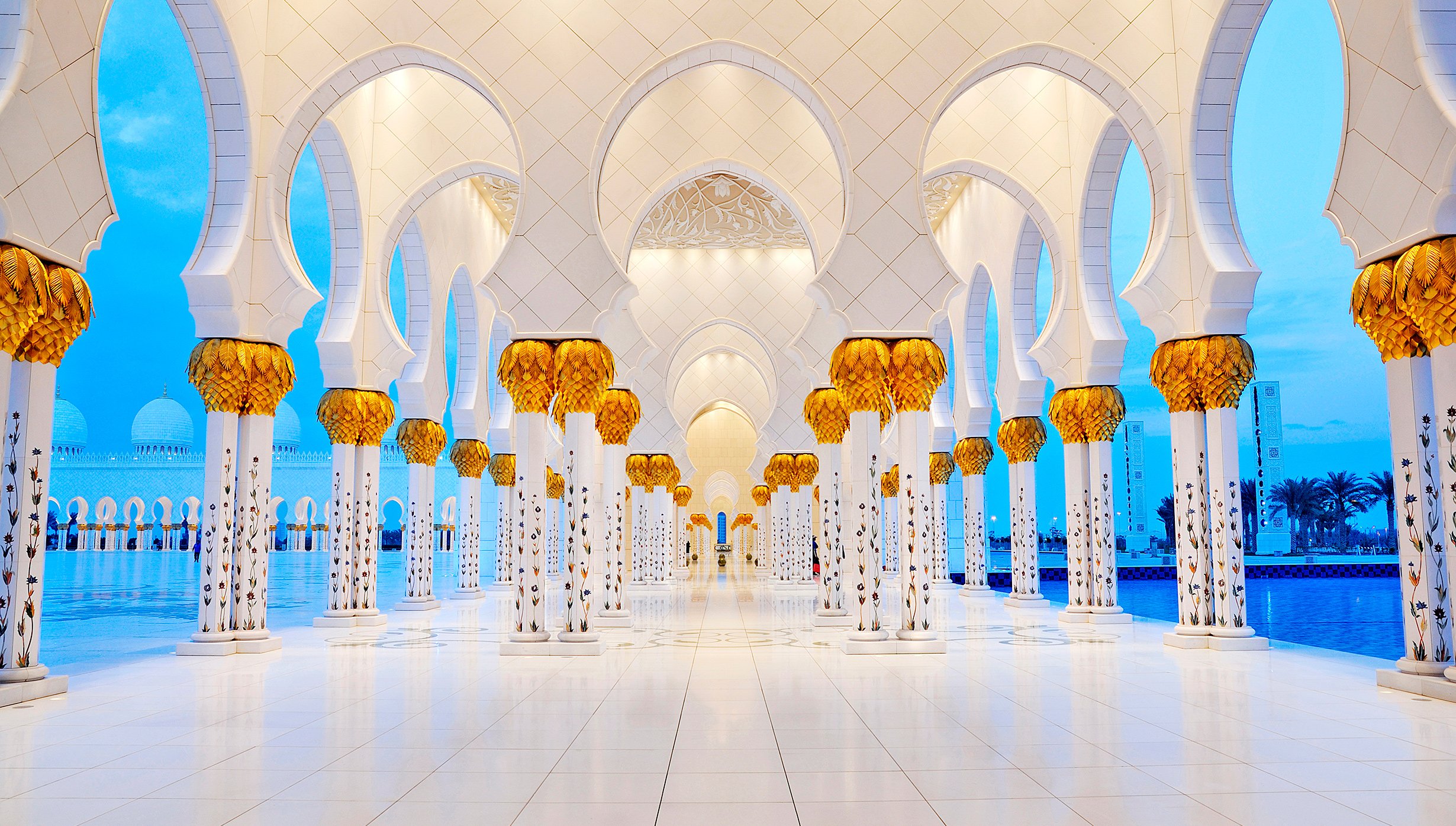 Emirates cruises, Abu Dhabi - Sheikh Zayed Grand Mosque | MSC Cruises