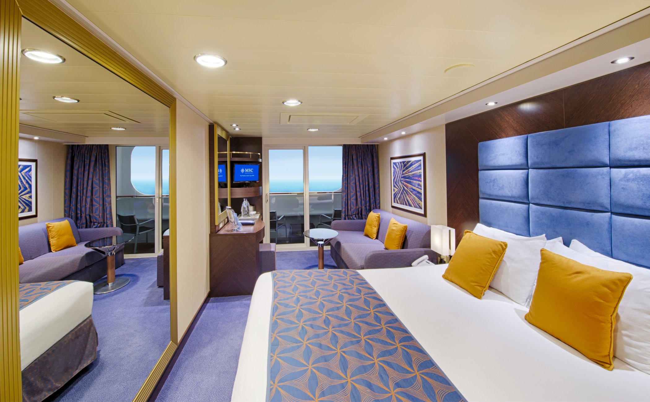 MSC Divina Cabin: Balcony 06