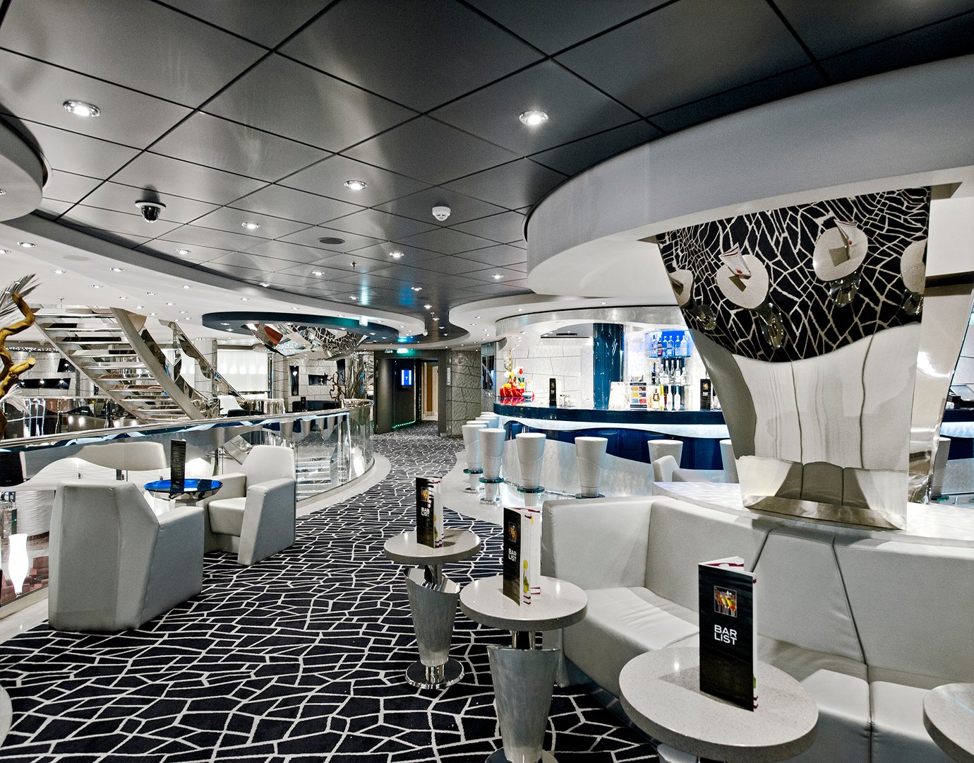 MSC Cruises 02 silver lounge MSC Cruises 02 silver lounge