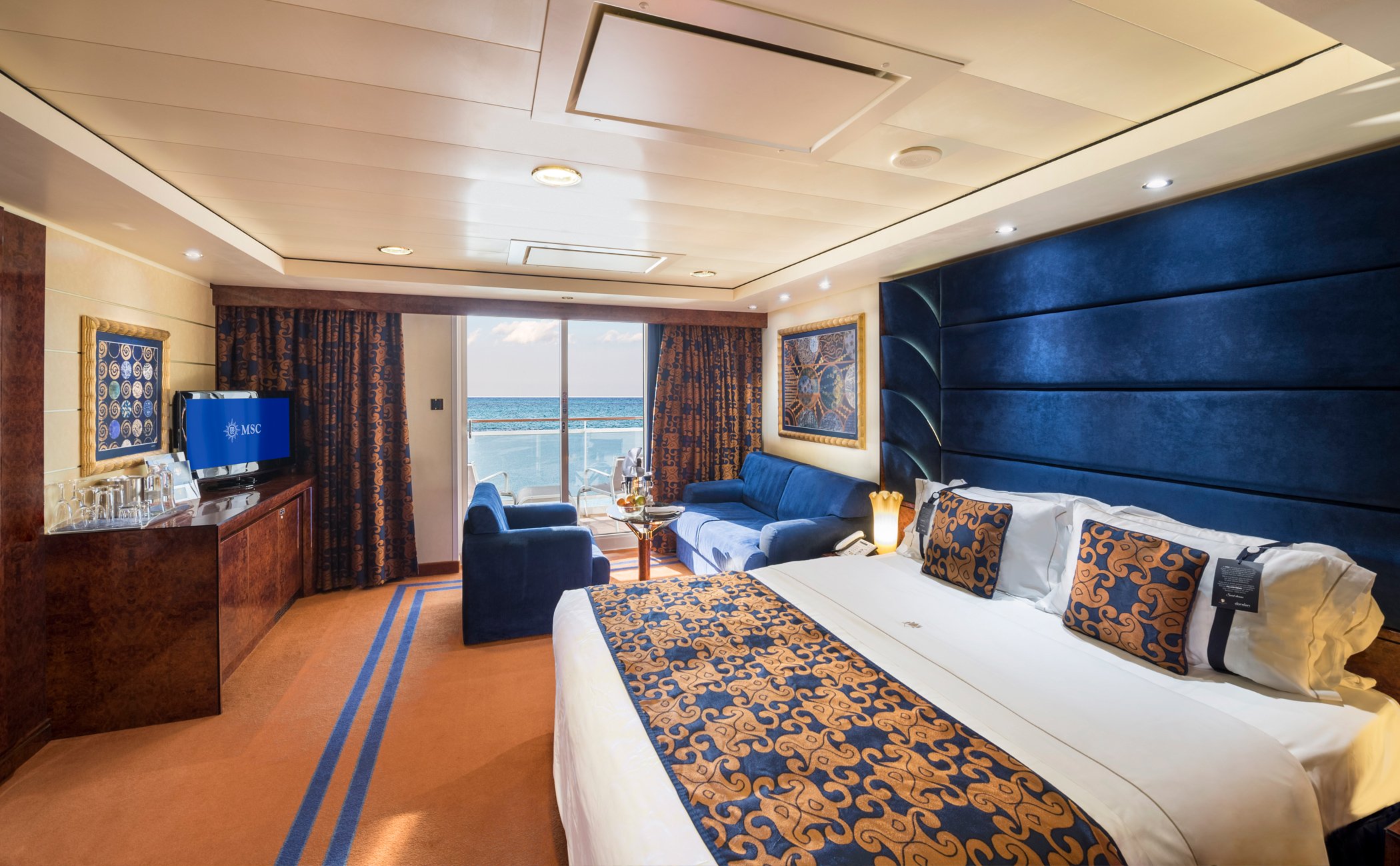 MSC Splendida Cabin: Deluxe Suite 03 MSC Splendida Cabin: Deluxe Suite 03